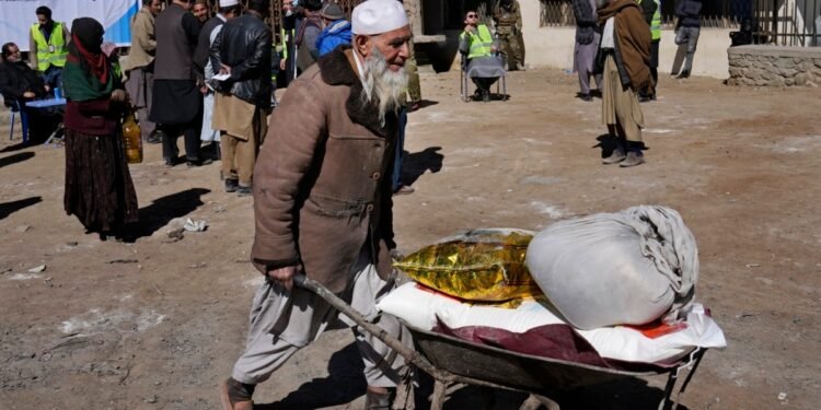 اوچا افغانستان‌ده بودجه آزلیگی سبب انسانی وضعیت آغیرلشیشیدن آگاه‌لنتیردی