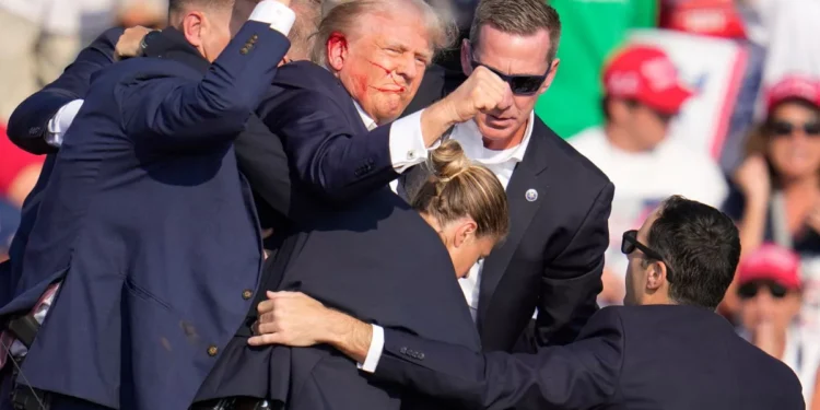 ترامپ‌گه قرشی هجوم اویوشتیرگن شخص‌نی کیم‌لیگی انیق‌لنگن