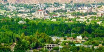 بدخشان‌ده بیر قیز سووگه باتیب جان بېرگن