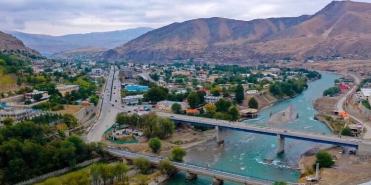 بدخشان‌ده ایکی علاحده واقعه‌ده بیرباله و بیر عیال جان بېرگن