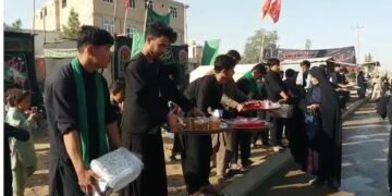 کابل‌ده عاشورا مراسمی؛ مخابراتی ترماق‌لر ایش بېرمه‌یدی