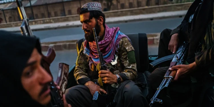 امریکا داعش‌گه قرشی کوره‌ش مقصد طالبان بیلن همکارلیکلرینی آشیرماقده