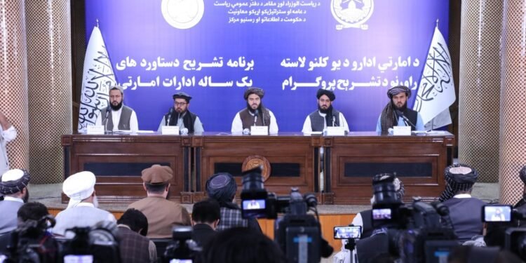 طالبان: سۉنگی ییل افغانستان واردات رقمی کمیده ۸ میلیار دالر اېدی