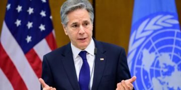 آنتونی بلینکن: عیاللرگه قرشی طالبان یانده‌شوولری شفقت‌سیزلیک دیر