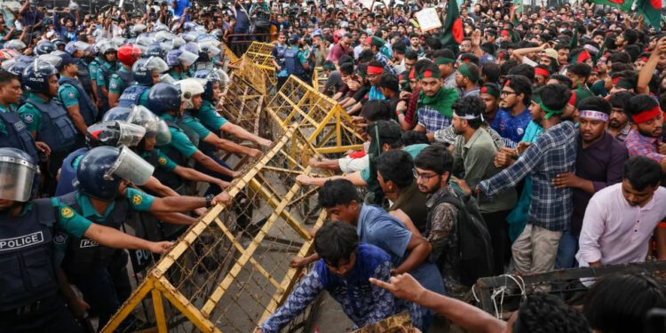 بنگله‌دیش‌ده‌گی ترتیب‌سیزلیکلر شاشیلینچ وضعیت‌لرنی آلیب کېلدی