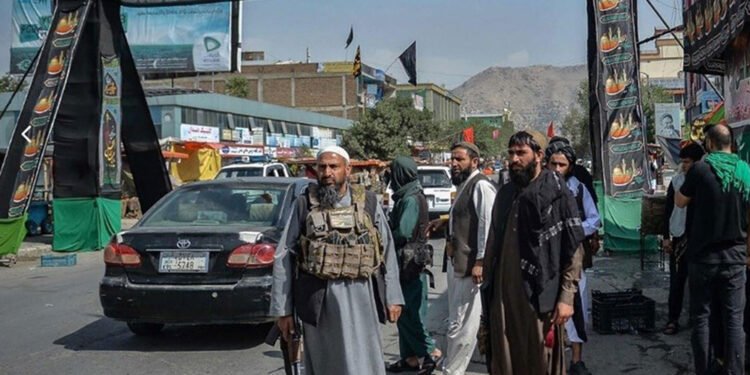 ملی مقاومت کېنگشی: افغانستان‌ده عاشورا مراسملری طالبان باسیم‌لری بیلن بیرگه اوتکزیلماقده