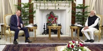 هندوستان باش وزیری بوگون روسیه‌گه سفر قیله‌دی