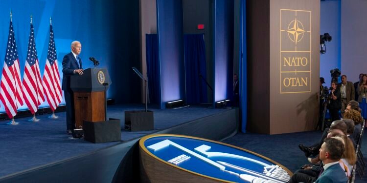 جوبایدن: افغانستان‌ده امریکا نینگ حربی حضوری خطا اېدی