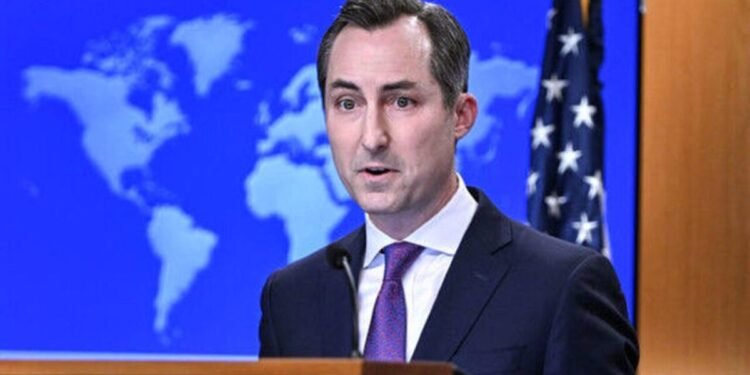 متیو میلر: امریکا طالبان‌گه مستقیم مالی یاردم بېرمه‌یدی