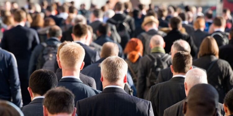 دنیا مملکت‌لریده ایش حقی قنچه‌ دیر؟ افغانستان ۱۳۸ – و اۉزبېکستان ۱۱۹ – اۉرین‌ده