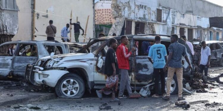 سومالیاده یورو ۲۰۲۴ اۉیین‌لرینی مخلص‌لری پارتلش عاقبتیده جان بېرگن