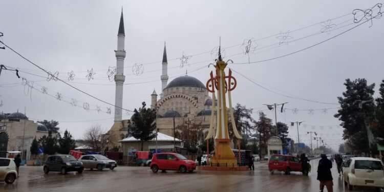 جوزجان‌ده ایکی باله سووگه باتیب جان بېرگن