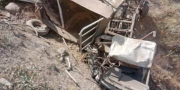 بدخشان‌ده ترافیکی حادثه؛ ۱۸ کیشی اۉلیب و یره‌لنگن