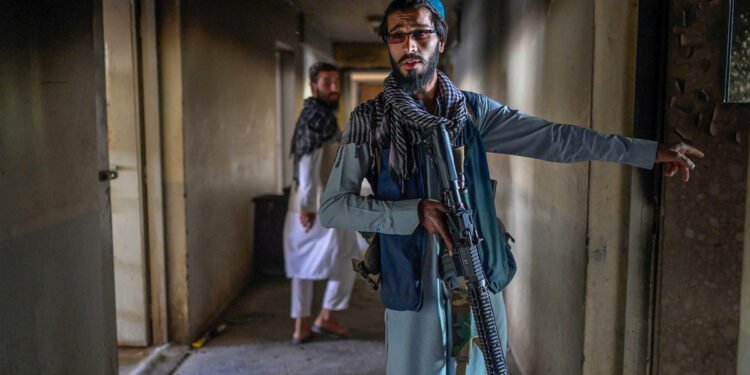 طالبان قماقخانه‌لریده اسیر امریکا فقرالرینی کیم‌لیگی اعلام اېتیلدی