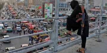 طالبان حاکمیتی آستیده‌گی افغانستان خلقی دنیاده‌گی خوار ملتلردن دیر