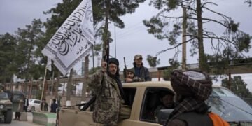 طالبان حاکمیت‌گه قیتیشی؛ اۉزبېک طالب‌لرنی کوره‌شیشی ثمره‌سیز قالدی