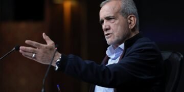 ایران ینگی جمهور باشلیغی کابینه‌سی اوچون تکلیف‎‌لرینی تانیشیردی