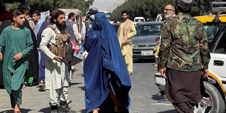 کانادا ییریک مقاملری: طالبان خاتین-قیزلر بیلن دهشت‌لی یانده‌شووده دیر