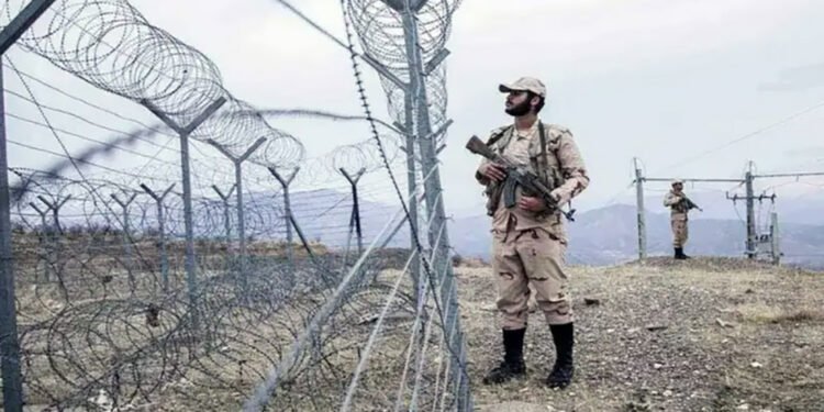 ایران جاری ییل یکونی‌گه قدر افغانستان بیلن چیگره‌سیده ۳۰۰ کیلومتر دیوار تارته‌دی