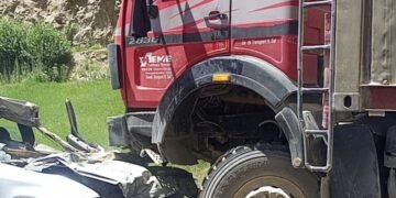 ‌بامیان‌ده یوز بېرگن ترافیکی حادثه‌ده بیش کیشی جان بېردی