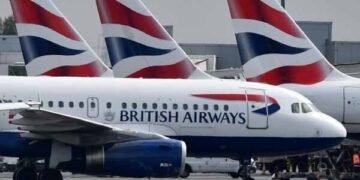 منطقه‌ده اوروش خوفی؛ هوا یۉللری کمپنیه‌لری اوچیش‌لرینی تۉخته‌تماقده