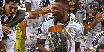 ریال مادریدنینگ ینگی موسوم‌ده‌گی غلبه و قهرمان‌لیگی؛ امباپه جام بیلن باشله‌دی