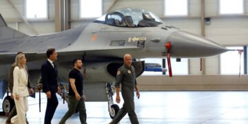 اوکراین روسیه‌گه قرشی اف – ۱۶ اوچاق‌لریدن فایده‌لنیش‌گه تیارلنماقده