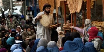 آزیق-آوقت دستوری افغانستان‌ده میلیون‌لرچه انسان وضعیتی‌دن خواطر بیلدیردی