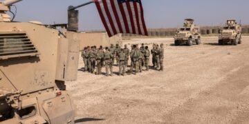 سوریه‌ده امریکا کوچلری تامانیدن ۳۷ داعش و القاعده اعضاسی اۉلدیریلگن