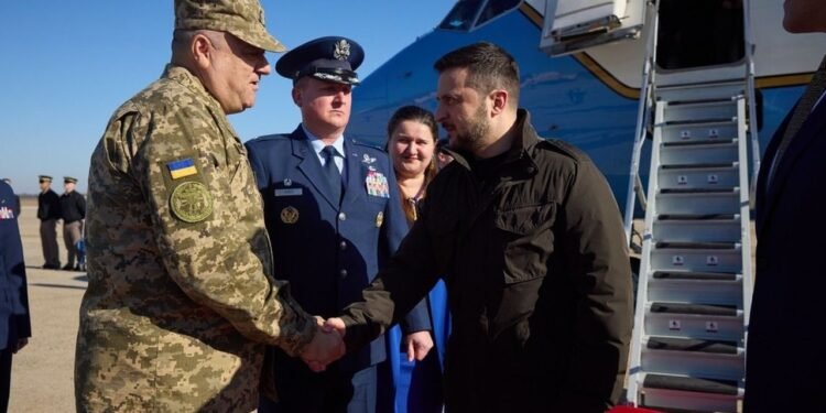 زیلینسکی اوروش ریجهسی بیلن بیرگه امریکاگه بارگن