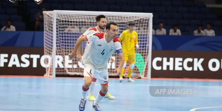 افغانستان و اوکراین فوتسال جماعه‌لری بو کیچه گروپ‌دن چیقیش اوچون بیله‌شَدی