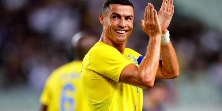 رونالدو آتی گینس رکوردلر کتابیگه کیریتیلگن