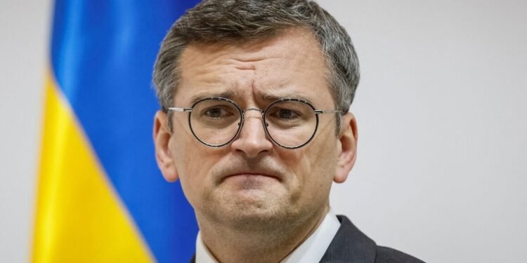 اوکراین تشقی ایشلر وزیری استعفاگه چیقدی