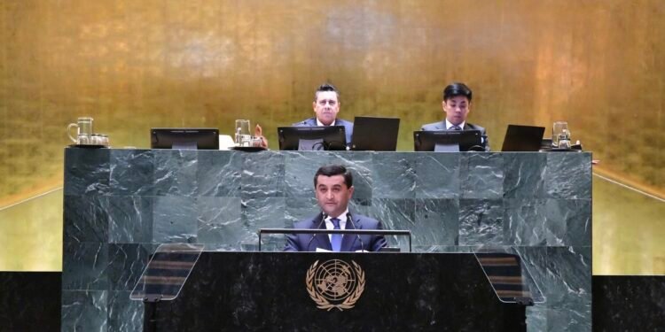 اۉزبېکستان تشقی ایشلر وزیری: ترمذده‌گی افغانستان‌لیکلر اۉقوو مرکزی جهانی مرکزگه اَیله‌نسین