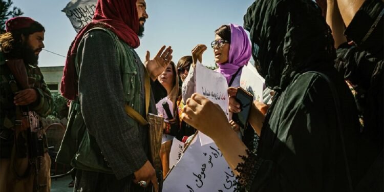 عیاللر برابریده طالبان چیکلاولری؛ طالبان محاکمه اېتیلیشی تکلیف قیلینگن