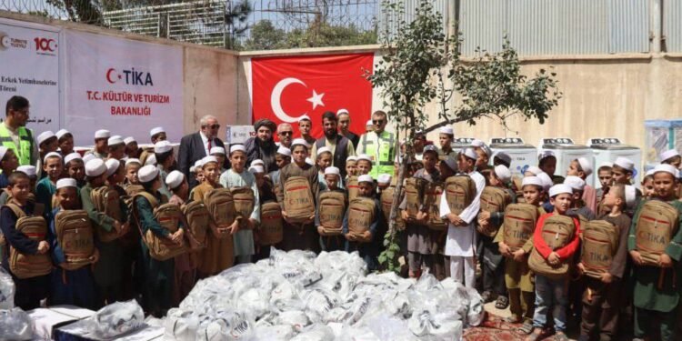 تیکا اداره‌سی بغلان‌لیک باله‌لرگه یاردم بېرگن.