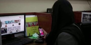 دایکندی ولایتیده عیال ژورنالیست‌لرنی ایش‌لری طالبان تامانیدن تقیق‌لنگن