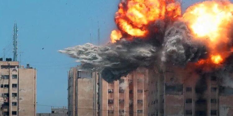 غزهده اسراییل ینگی هجومی عاقبتیده ۱۴ کیشی جان بېرگن