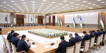 اۉزبېکستان‌ده کمبغل‌لیک‌نی قیسقرتیریش اوچون بیر ریجه قۉلگه آلینگن