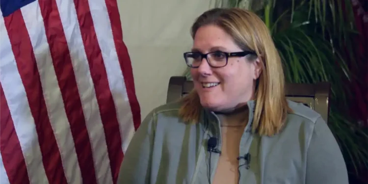 کرن دیکر: افغانستان خاتین-قیزلریدن بۉلگن حمایهلریمیزنی دوام بېرهمیز