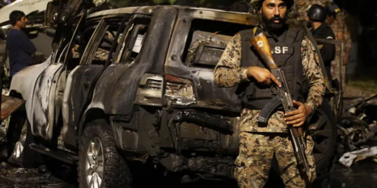 پاکستان قونلغه‌لریدن بیریده پارتلش؛ ایکی چین وطنداشی اۉلگن