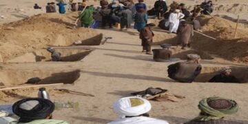 ایران یۉلی‌گه قربان بۉلگن فاریاب‌لیکلرنی جنازه‌سی کېلدی؛ ۹ کیشی بیر قیشلاق‌دن دیر