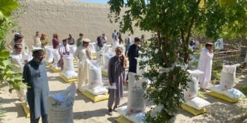 خلق‌ارا آزیق-آوقت کونی؛ افغانستان‌ده اوچ کیشی‌دن بیر کیشی آچ‌لیک وضعیتده دیر
