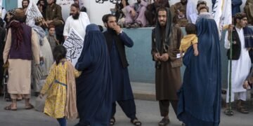 طالبان وزیری عیاللر سیسی عیاللر اوچون هم ناجایز دېگنی کۉپلب مناسبت‌لرگه باعث بۉلدی