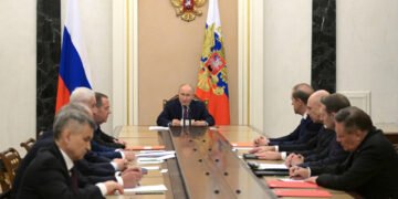 اوکراین اوروشی دوامی؛ روسیه خوفسیزلیک کېنگشی نینگ اعضالری کینگه‌یتیریلدی