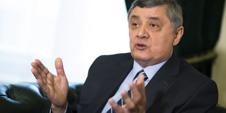 ضمیر کابلوف افغانستان خصوصیده گپ‌لشیش مقصد پاکستان‌گه باره‌دی