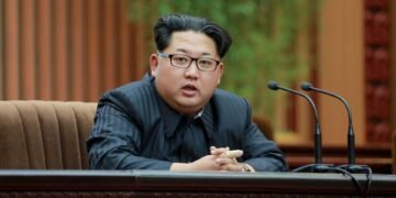 شمالی کوریا رهبری بو مملکتده کۉپراق راکته ایشلب چیقاریلیشی‌گه بویروغ بېرگن