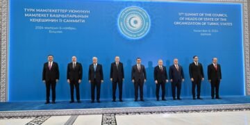 تورک دولتلری رهبرلری: تورک دنیاسی مشترک الفبادن ایش آلسین