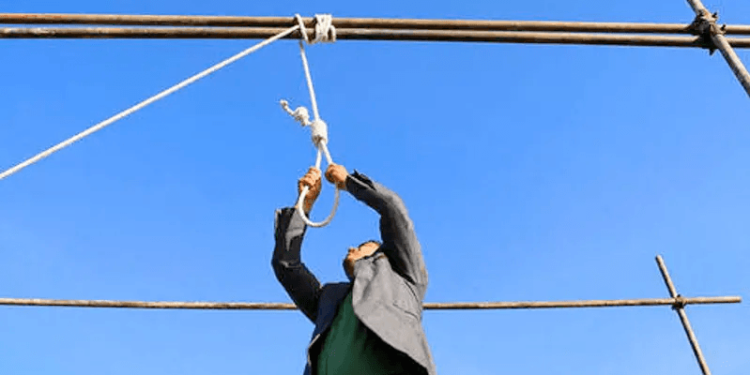 ایران‌ده اوچ افغانستان‌لیک شامل اۉن کیشی اعدام اېتیلگن