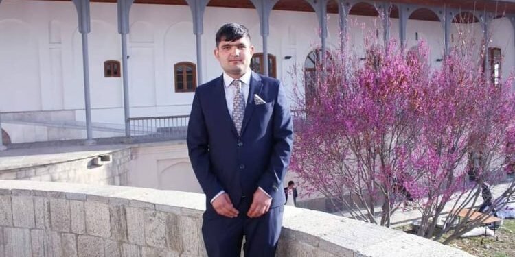 تخارلیک فعال حامد قرلق تقدیری حاضرهم بیللی اېمس